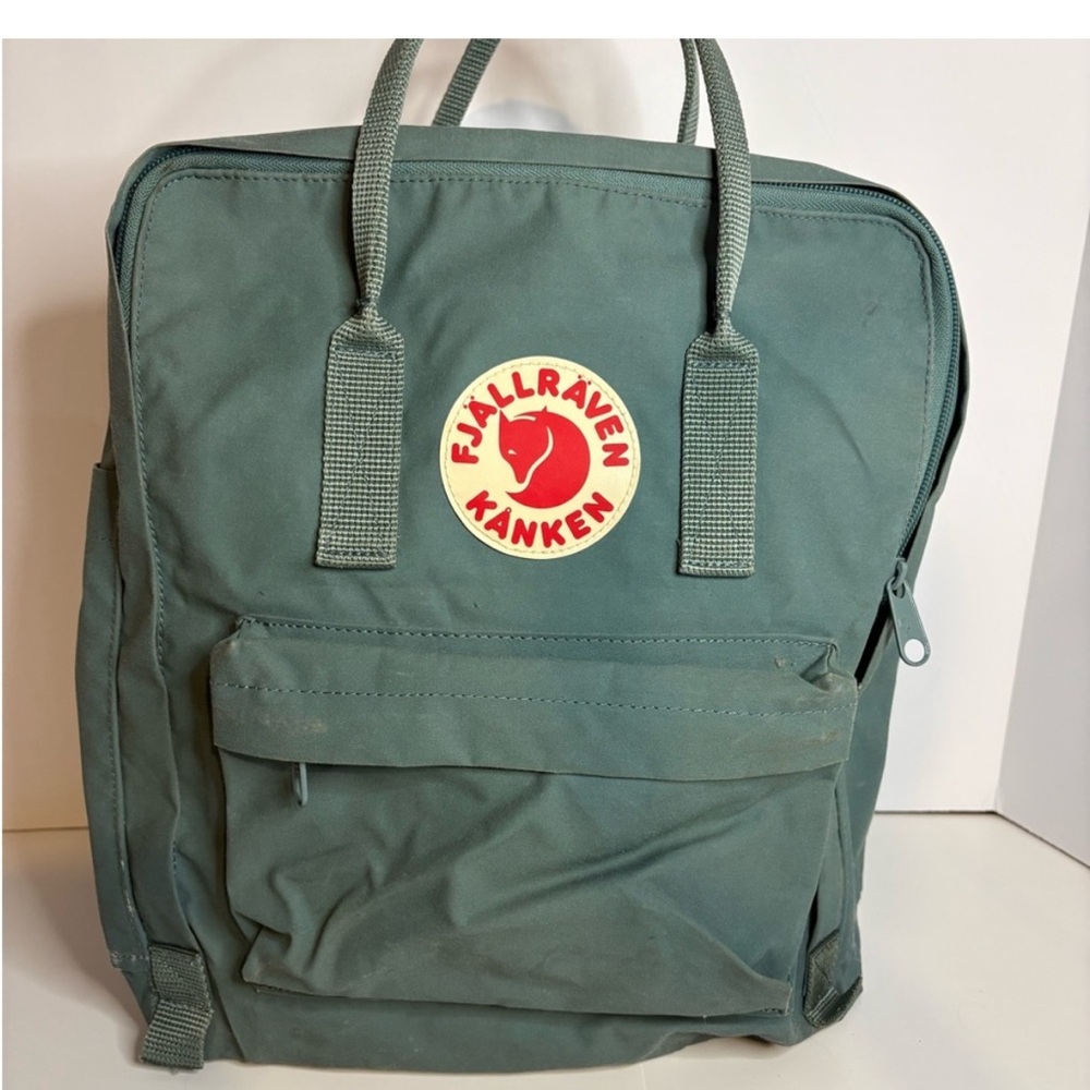 Fjallraven Kånken Backpack in Teal